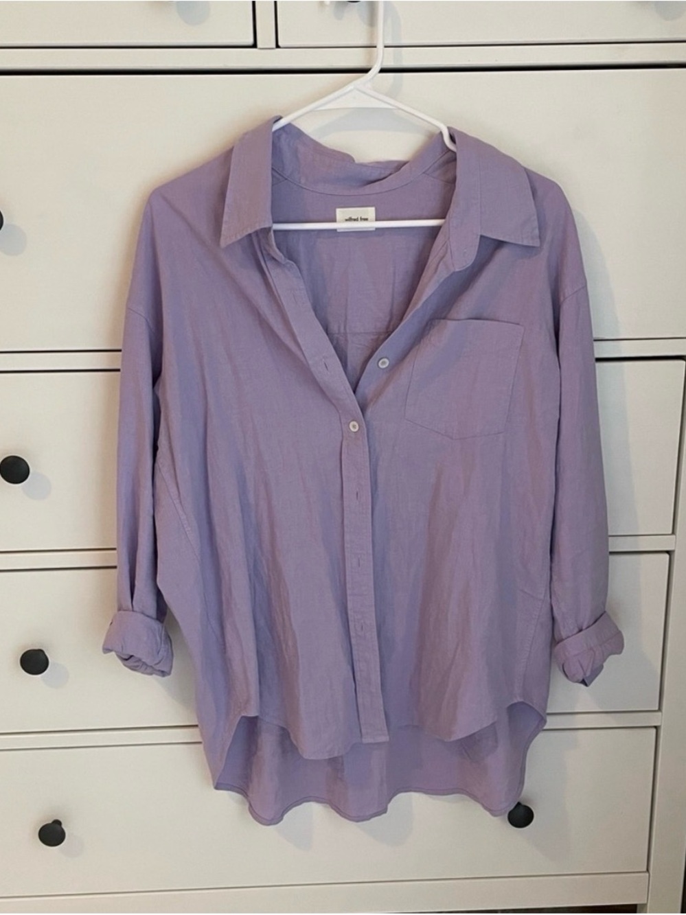 Aritzia Wilfred Free Relaxed Linen Button-Up Shirt